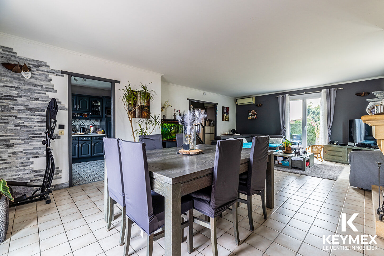Maison 7 Pièces BELLOY EN FRANCE