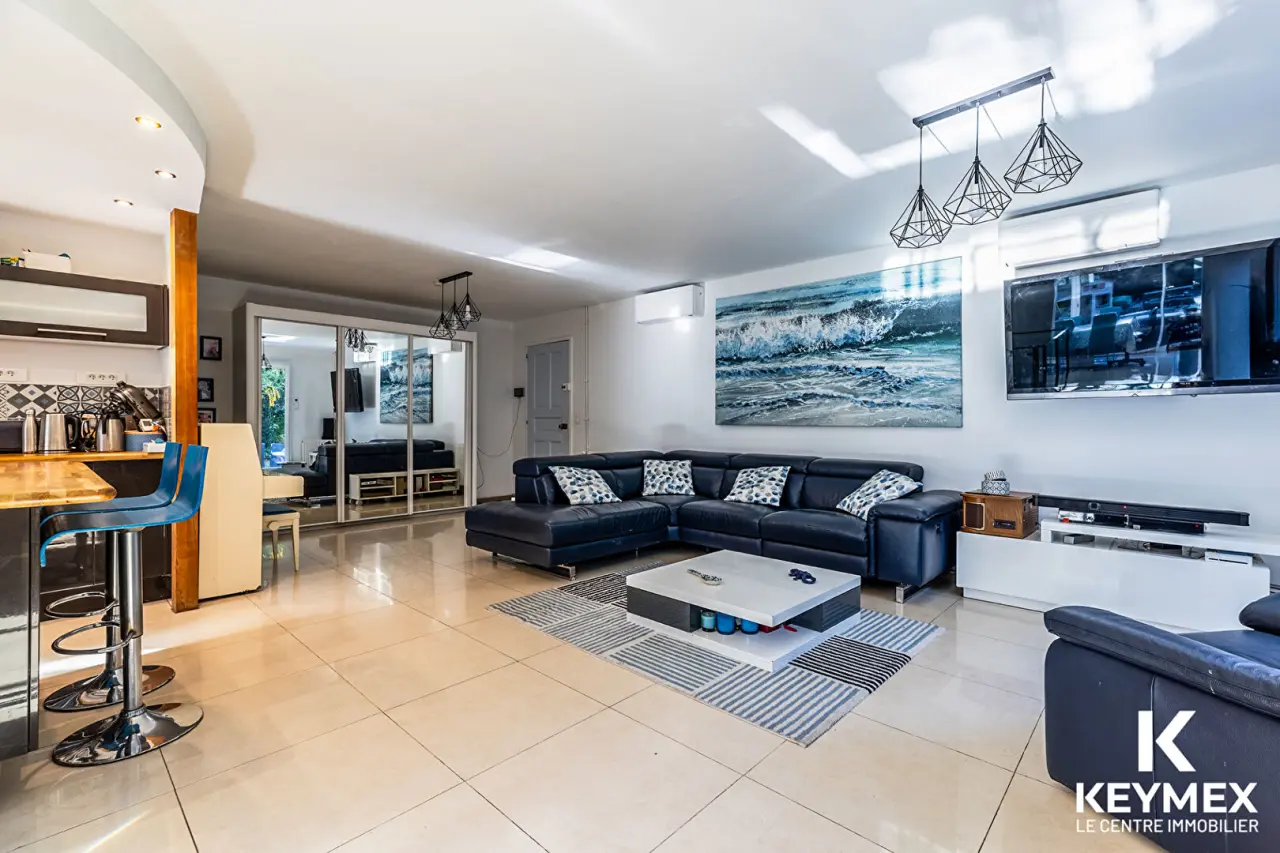 Maison 7 Pièces EZANVILLE