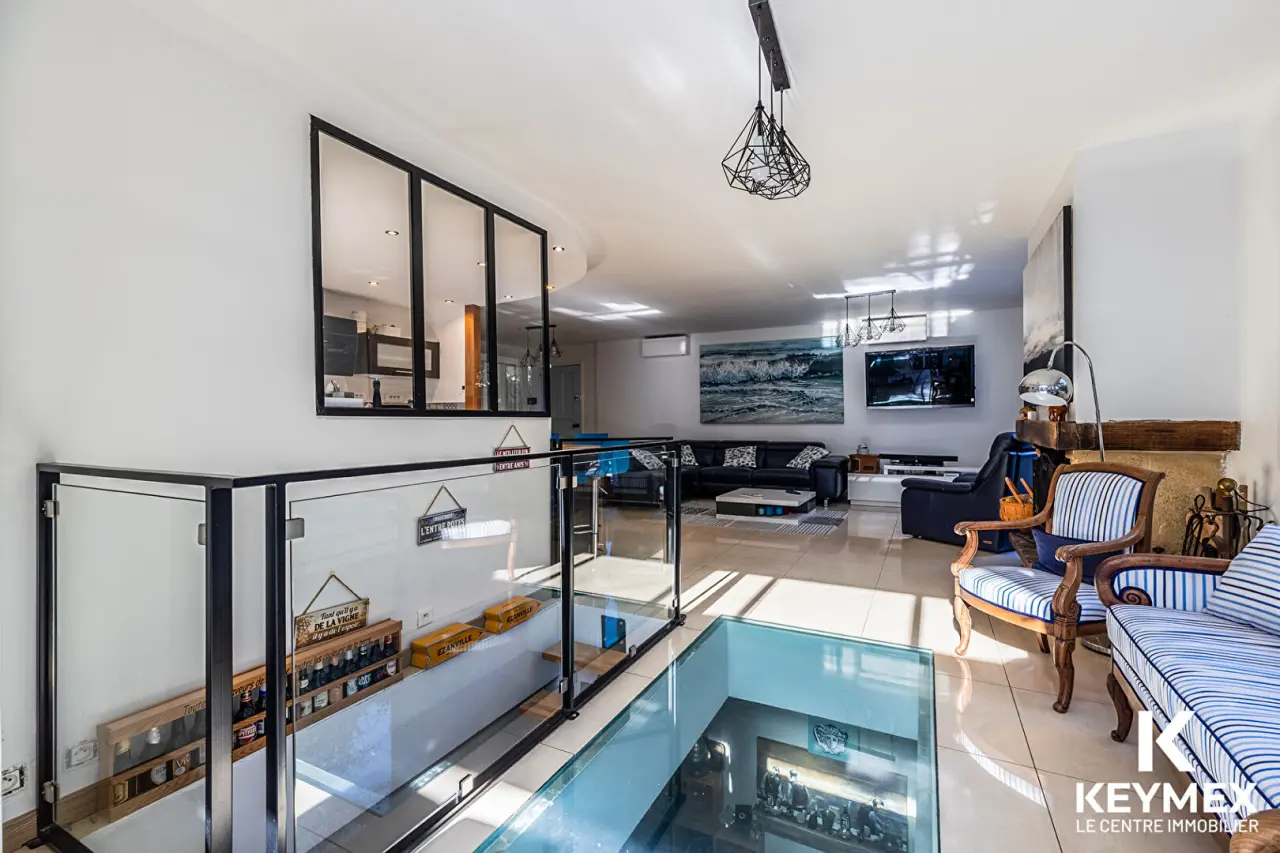 Maison 7 Pièces EZANVILLE