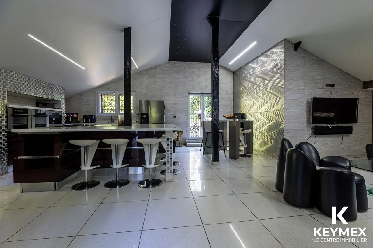 Maison 8 Pièces VIARMES