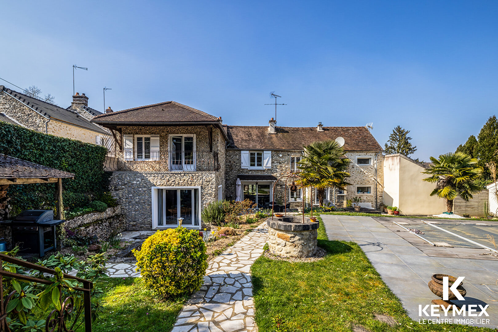 Maison 8 Pièces BELLEFONTAINE