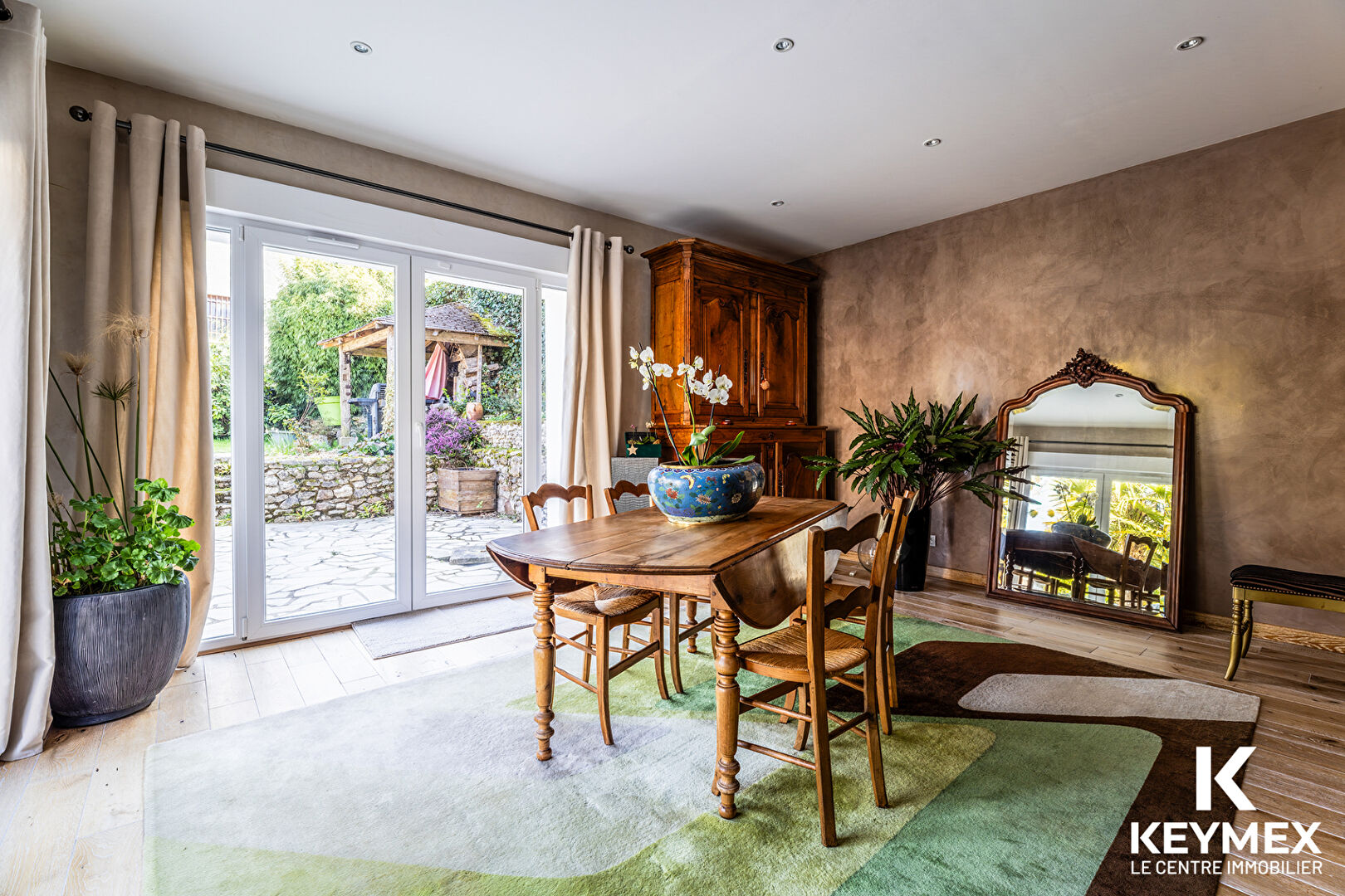 Maison 8 Pièces BELLEFONTAINE