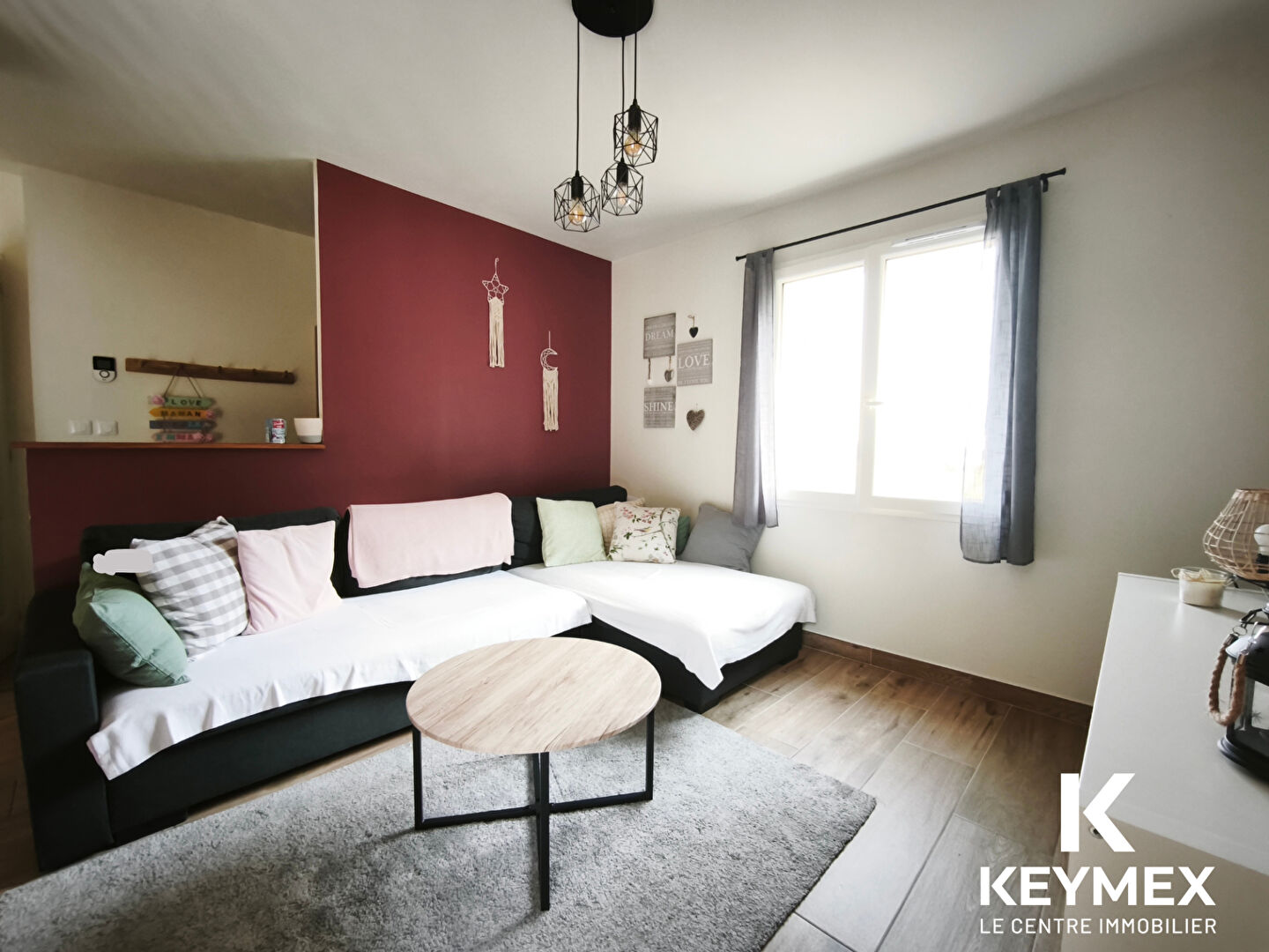 Maison 6 Pièces VILLENEUVE LES SABLONS